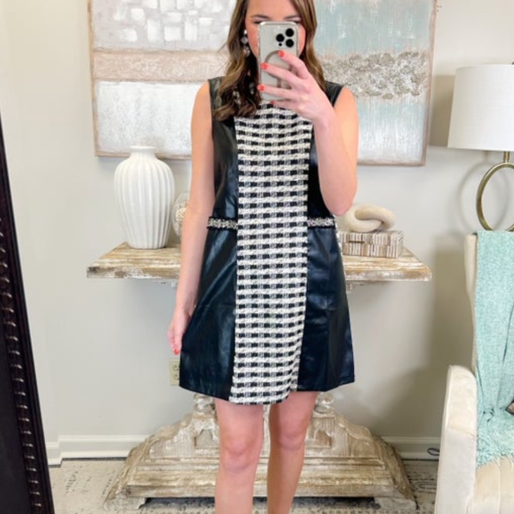 Voy | Women’s Small Black and White Houndstooth/Plaid Textured Dress